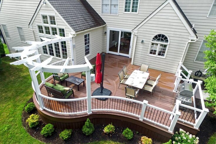 Custom Deck, Villanova PA