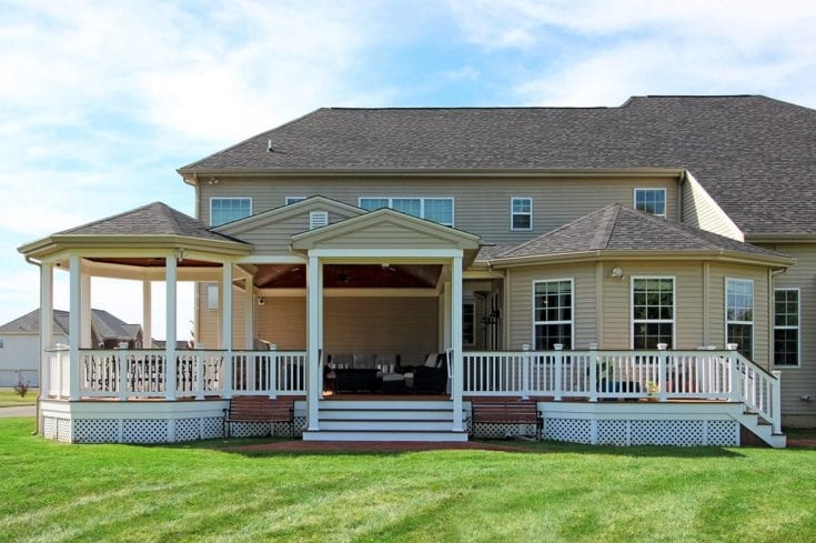 Custom Vinyl Deck / Porch – Newtown, PA