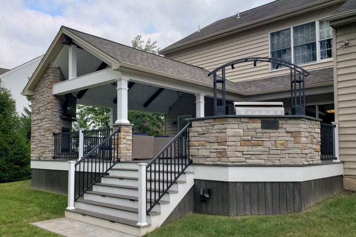 Espresso TimberTech Deck / Barnwood Porch – Newtown, PA