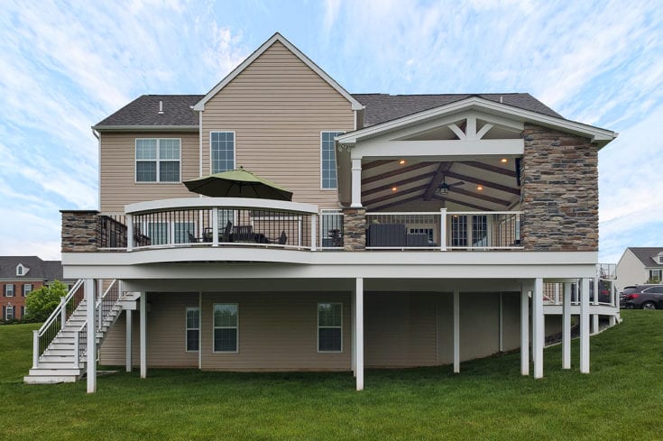 Barnwood Porch / TimberTech Deck – Downingtown, PA