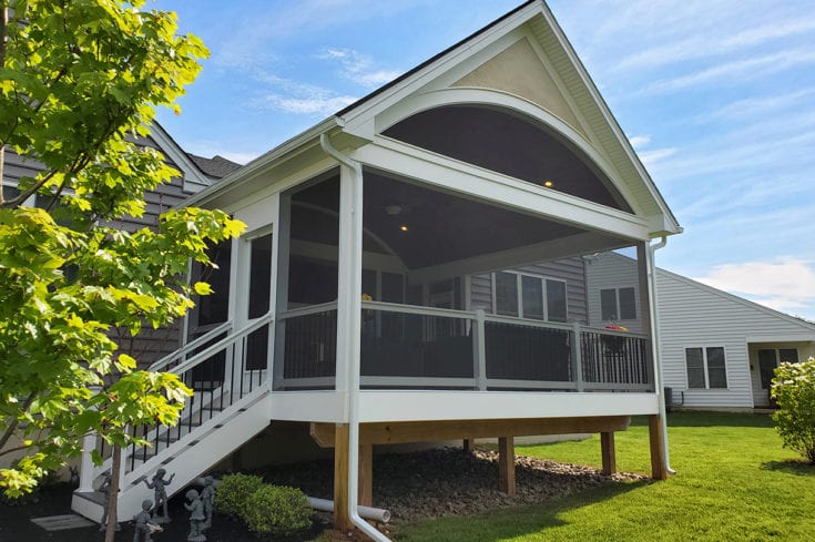 Heritage Barrel Porch / Timbertech Deck – Phoenixville, PA