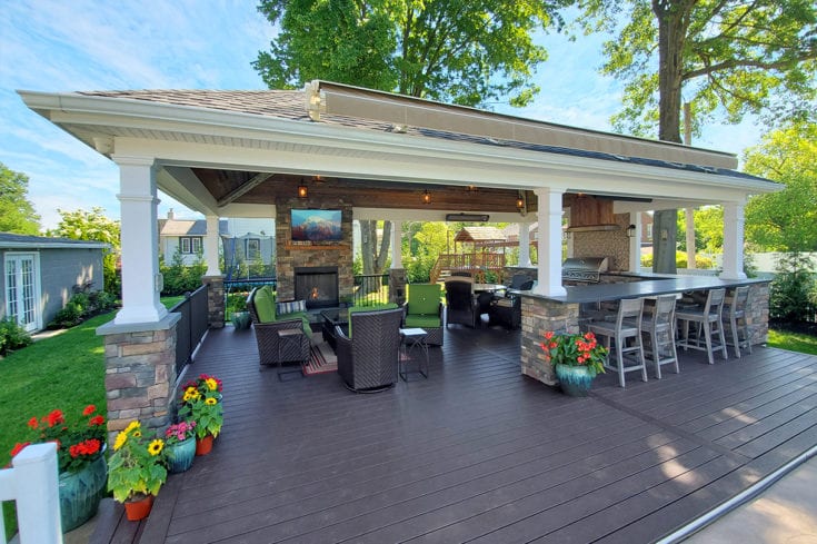 Custom Vintage Pool House / Trex Transcend Deck – Glenside, PA