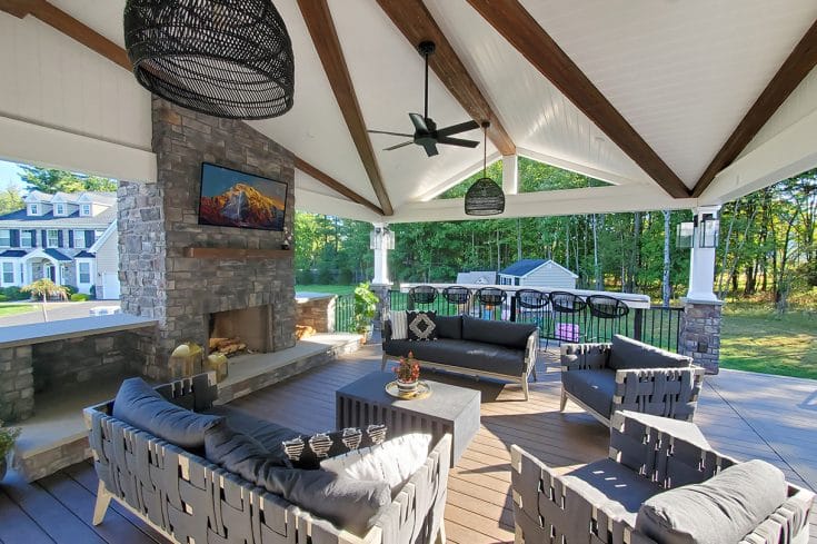 Modern Farm House House Porch / TimberTech Deck – Warrington, PA