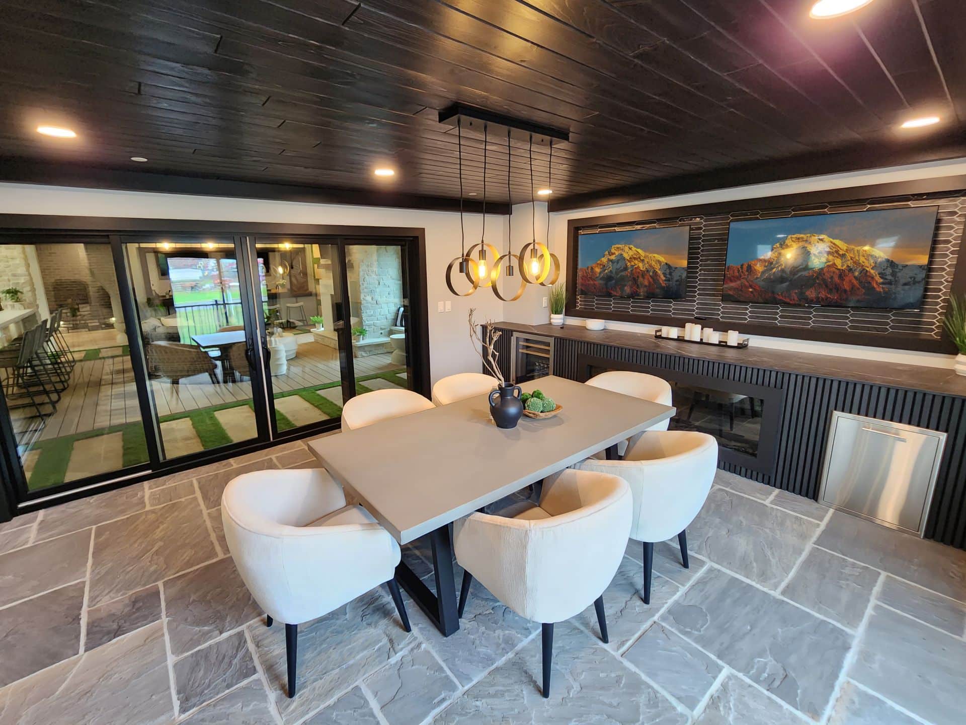 Porch & Deck Showroom in Lancaster, PA | Keystone Outdoor Living
