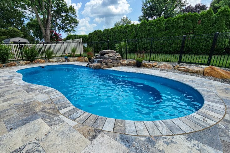 Fiberglass Pool / Poolside Porch – New Holland, PA