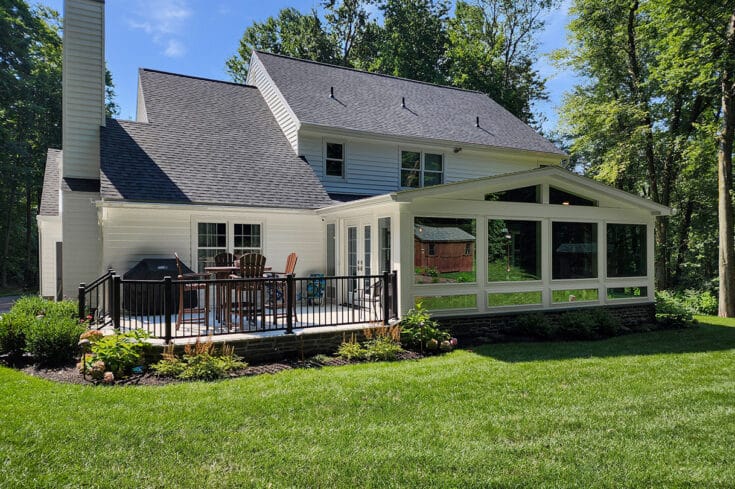 Vaulted Sunroom & Deck Retreat – Pottstown, PA