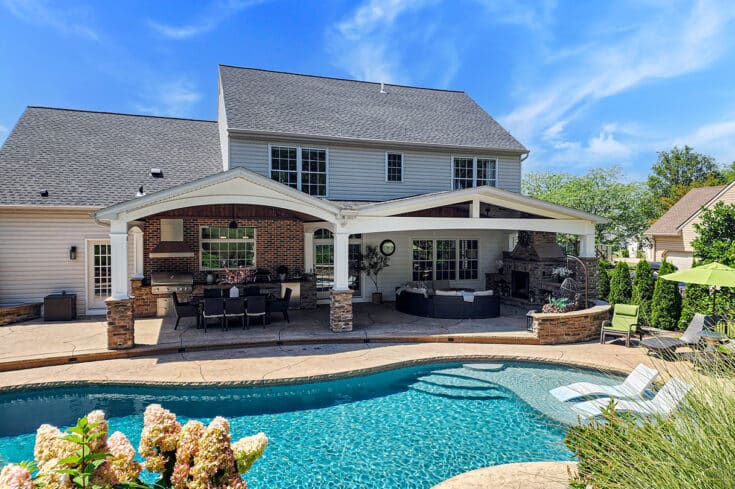 Vaulted Porch Retreat with Stone Fireplace – Orefield, PA