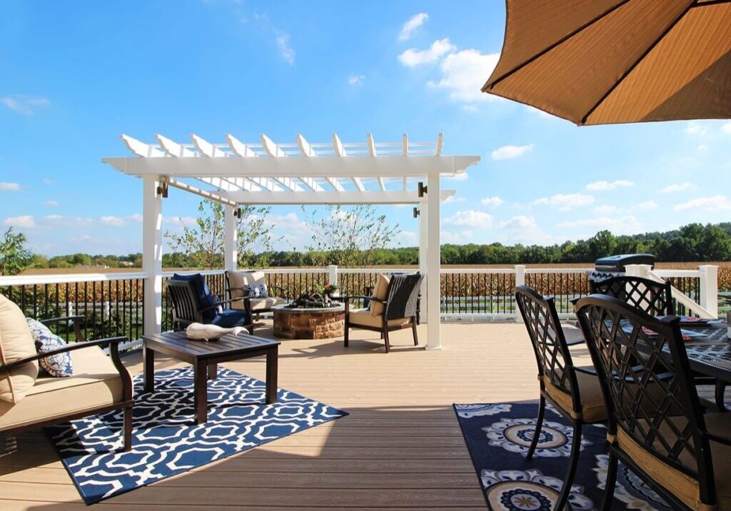 does composite decking get hot